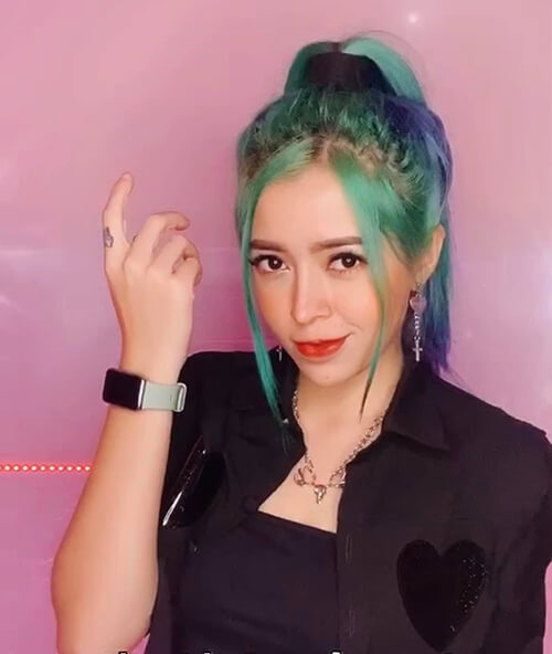 Hotgirl Việt cán mốc 10 triệu followers trên Tik Tok Đâu là bí quyết   VTVVN